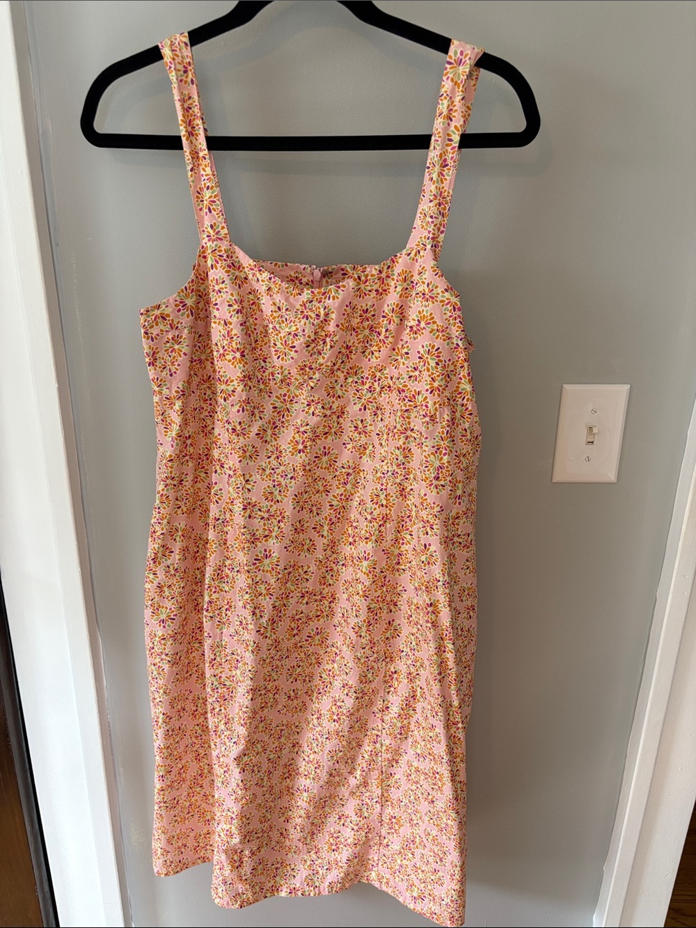 GUC Women’s The Territory Ahead Pink Floral Midi Dress Size 12